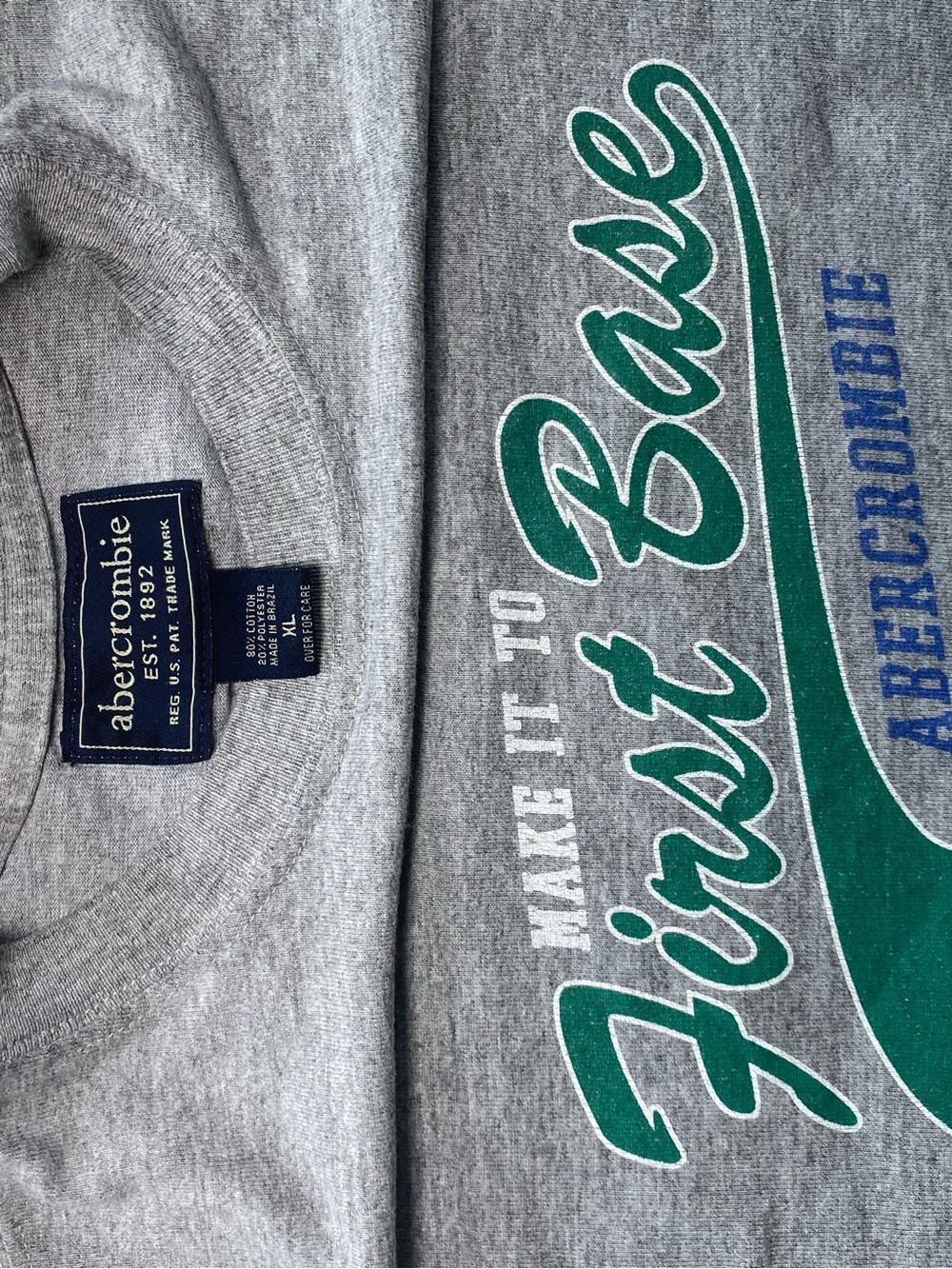 Abercrombie Gray Graphic tee with Green & Blue Print